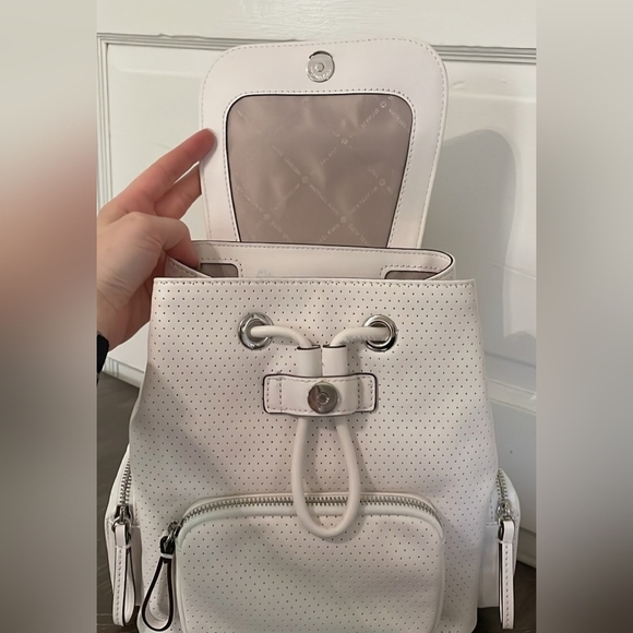 Michael Kors Abbey White Cargo Backpack Purse Tote Optic White NWT - Picture 5 of 9